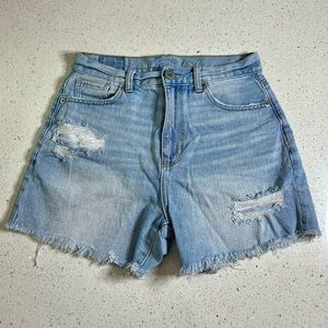 American Eagle Women’s Mom Short. Size 0.